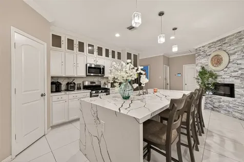 6043 Purple Iris Street Katy TX 77449