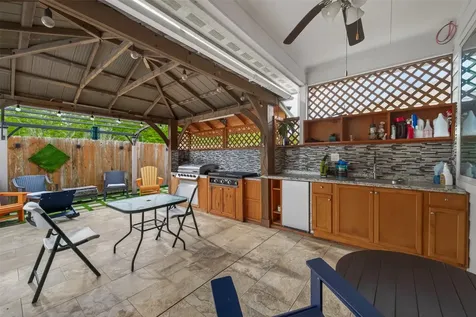 6043 Purple Iris Street Katy TX 77449