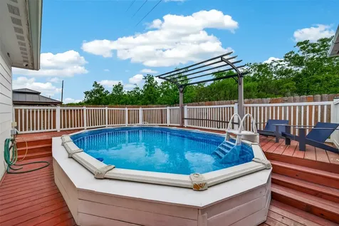 6043 Purple Iris Street Katy TX 77449