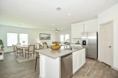 8034 House Bank Lane Rosharon TX 77583