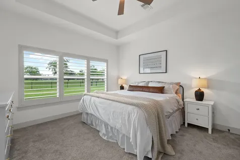 459 Green Meadows Drive West Columbia TX 77486