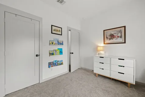 459 Green Meadows Drive West Columbia TX 77486