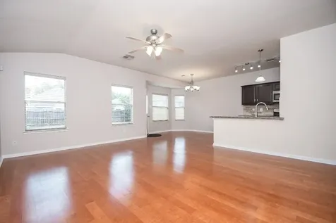 1910 Plum Creek Lane Missouri City TX 77489