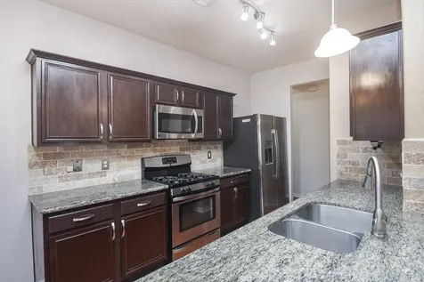 1910 Plum Creek Lane Missouri City TX 77489