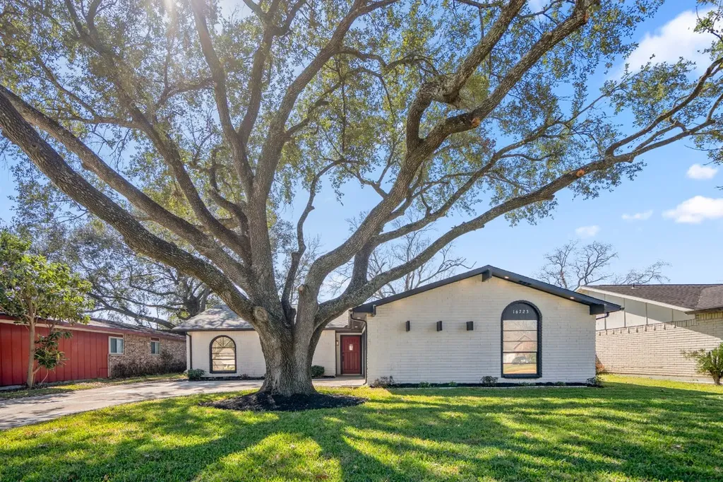 16723 Kieth Harrow Boulevard Houston TX 77084
