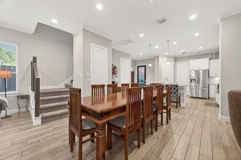 1914 Shearn Street Houston TX 77007