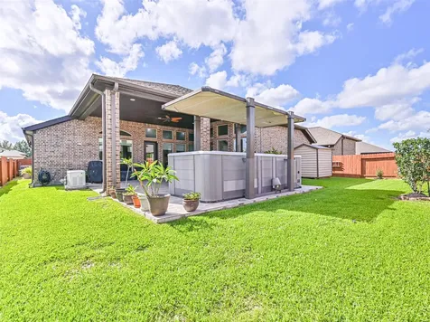 829 Sage Way Lane Friendswood TX 77546