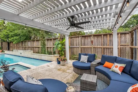 1503 Banks Street Houston TX 77006