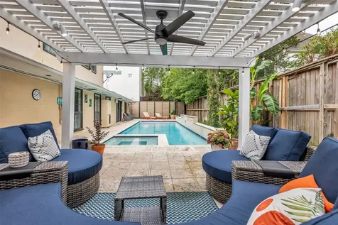 1503 Banks Street Houston TX 77006