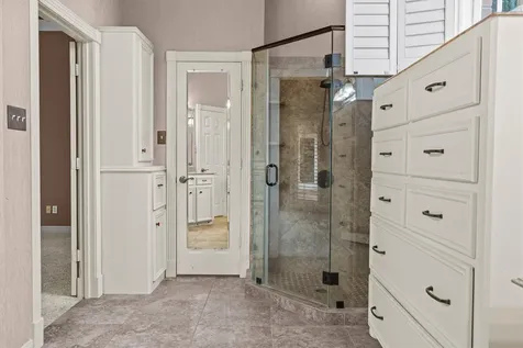 5038 Huntwick Parc Court Houston TX 77069