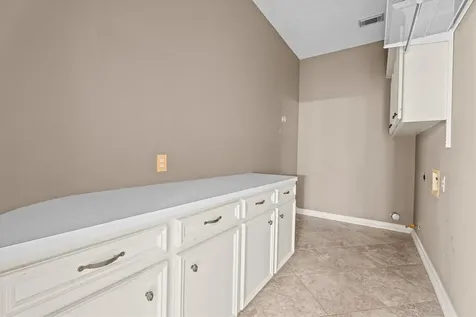5038 Huntwick Parc Court Houston TX 77069