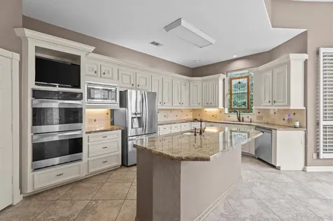 5038 Huntwick Parc Court Houston TX 77069