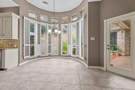 5038 Huntwick Parc Court Houston TX 77069