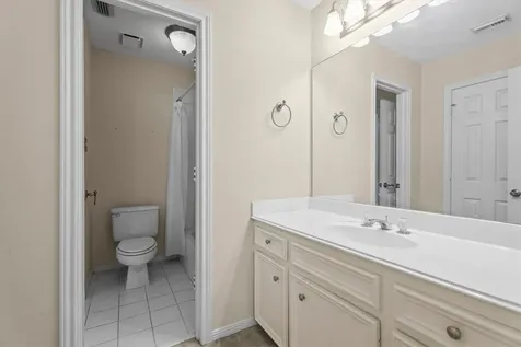 5038 Huntwick Parc Court Houston TX 77069