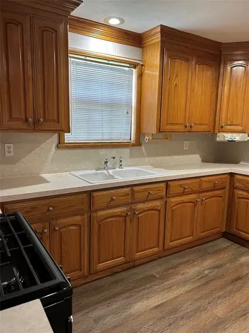 307 Hafer Street Baytown TX 77520