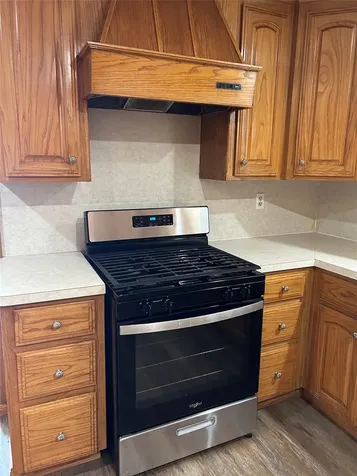 307 Hafer Street Baytown TX 77520