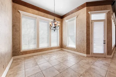 904 Plainfield Court College Station TX 77845
