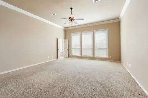 904 Plainfield Court College Station TX 77845