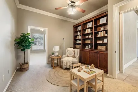 904 Plainfield Court College Station TX 77845