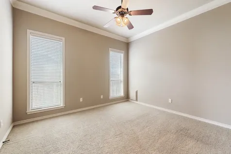 904 Plainfield Court College Station TX 77845