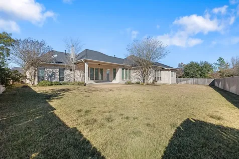 904 Plainfield Court College Station TX 77845