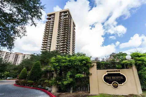 3350 Mccue Road 201 Houston TX 77056