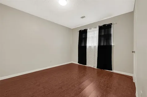 11826 Oceanview Street Houston TX 77071