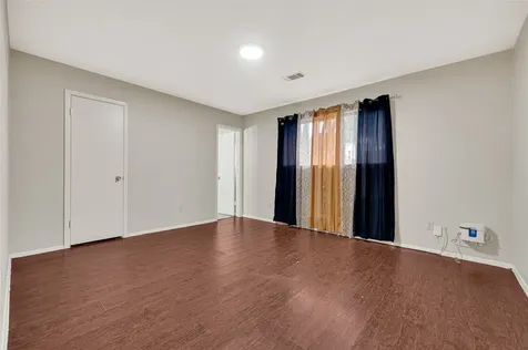 11826 Oceanview Street Houston TX 77071