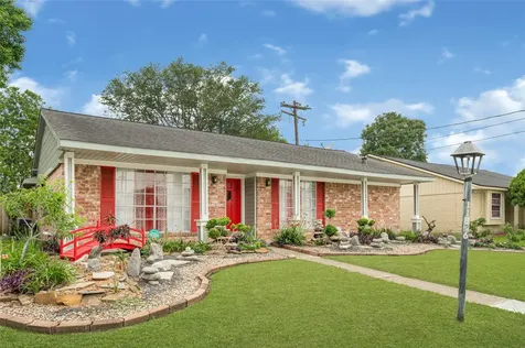 11826 Oceanview Street Houston TX 77071