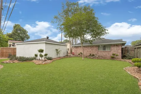 11826 Oceanview Street Houston TX 77071