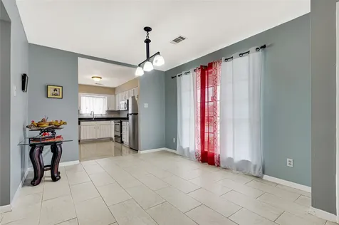 11826 Oceanview Street Houston TX 77071