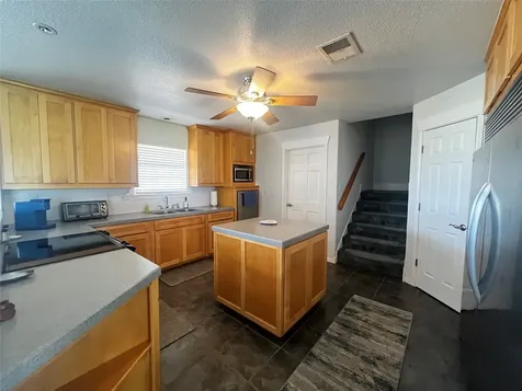 1100 Swiss Alp Hills Loop Schulenburg TX 78956