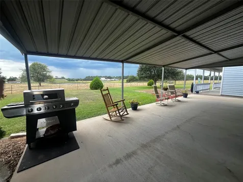 1100 Swiss Alp Hills Loop Schulenburg TX 78956