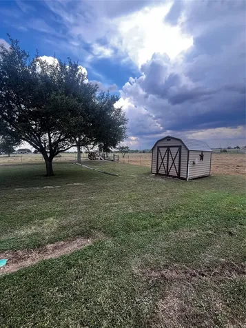 1100 Swiss Alp Hills Loop Schulenburg TX 78956