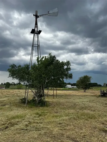 1100 Swiss Alp Hills Loop Schulenburg TX 78956