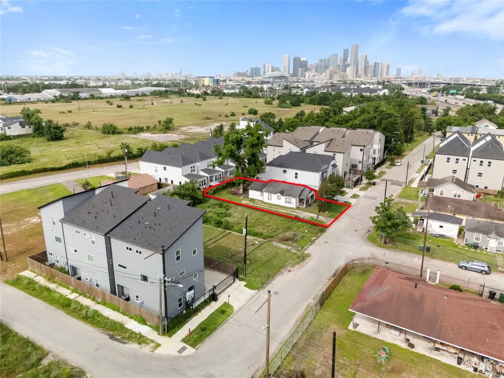 4110 Buck St Street Houston TX 77020