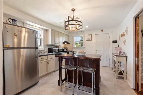 2216 Grover Avenue Galveston TX 77551