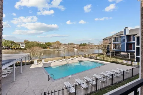 18511 Egret Bay Boulevard 205 Webster TX 77058