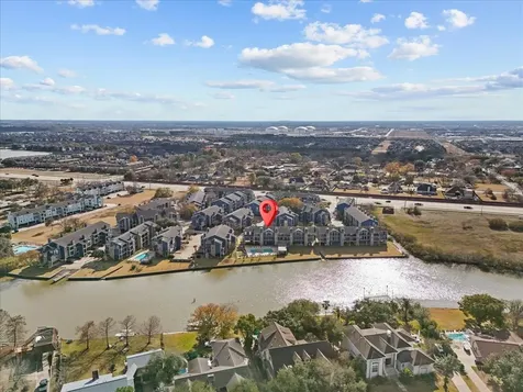 18511 Egret Bay Boulevard 205 Webster TX 77058