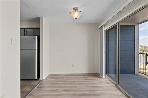 18511 Egret Bay Boulevard 205 Webster TX 77058
