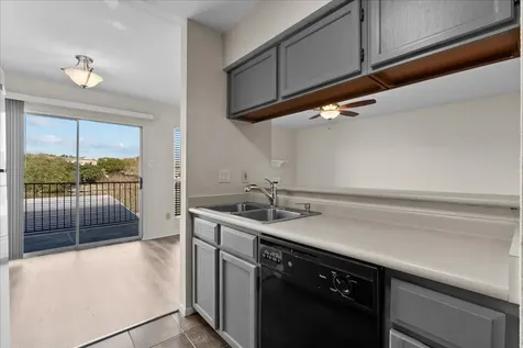 18511 Egret Bay Boulevard 205 Webster TX 77058