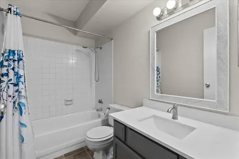 18511 Egret Bay Boulevard 205 Webster TX 77058