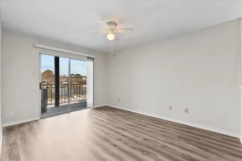 18511 Egret Bay Boulevard 205 Webster TX 77058