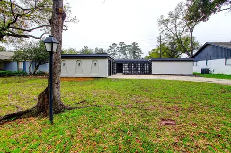 207 Shannondale Lane Spring TX 77388