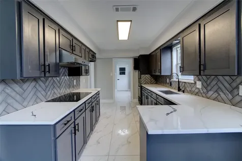 207 Shannondale Lane Spring TX 77388