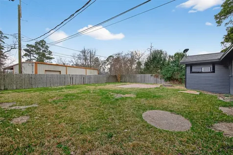 322 Cherry Valley Drive Huffman TX 77336