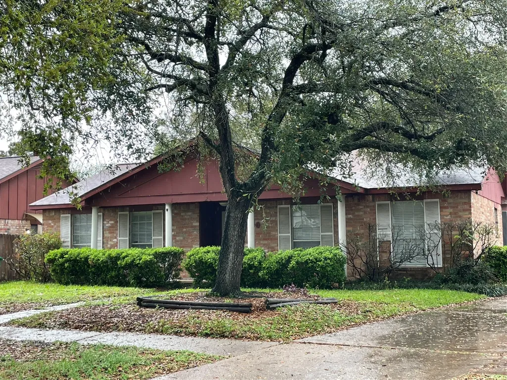 9010 Mellow Brook Drive Houston TX 77099