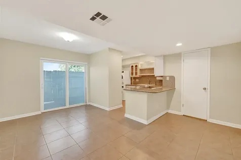 515 Tallowood Road Road 9 Houston TX 77024