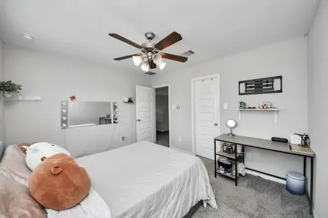 2203 Laurel Pass Court Pearland TX 77089