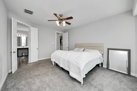 2203 Laurel Pass Court Pearland TX 77089